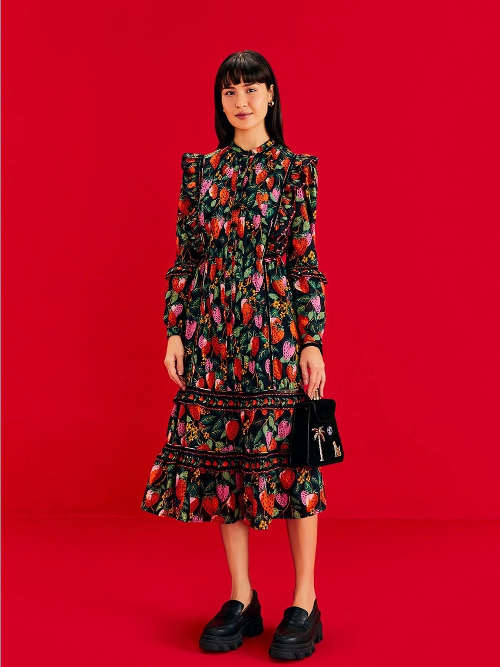 🍓 Farm Rio Lady Strawberry Midi Dress – Size XL - worn once.